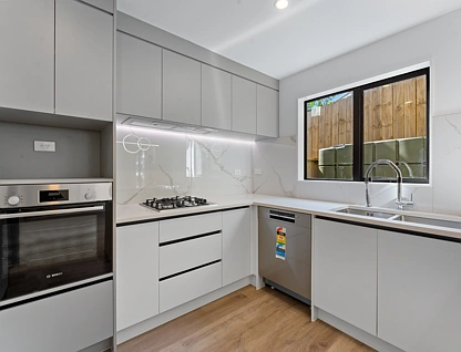 19E Vida Place, Howick, Manukau City, 3房, 2浴, House