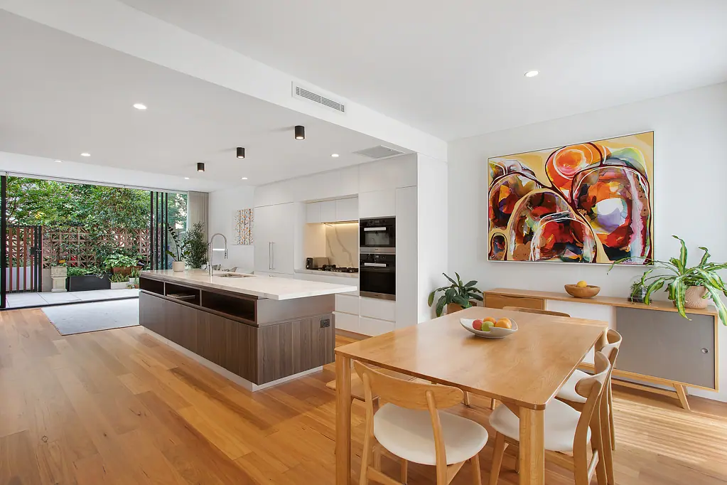 117/2 Mitchell Road, Alexandria, NSW 2015