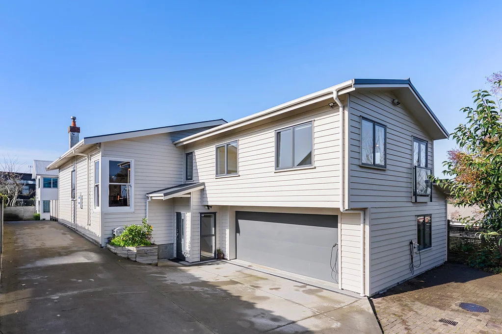 Onehunga 4房  Form & Function with Location to Match