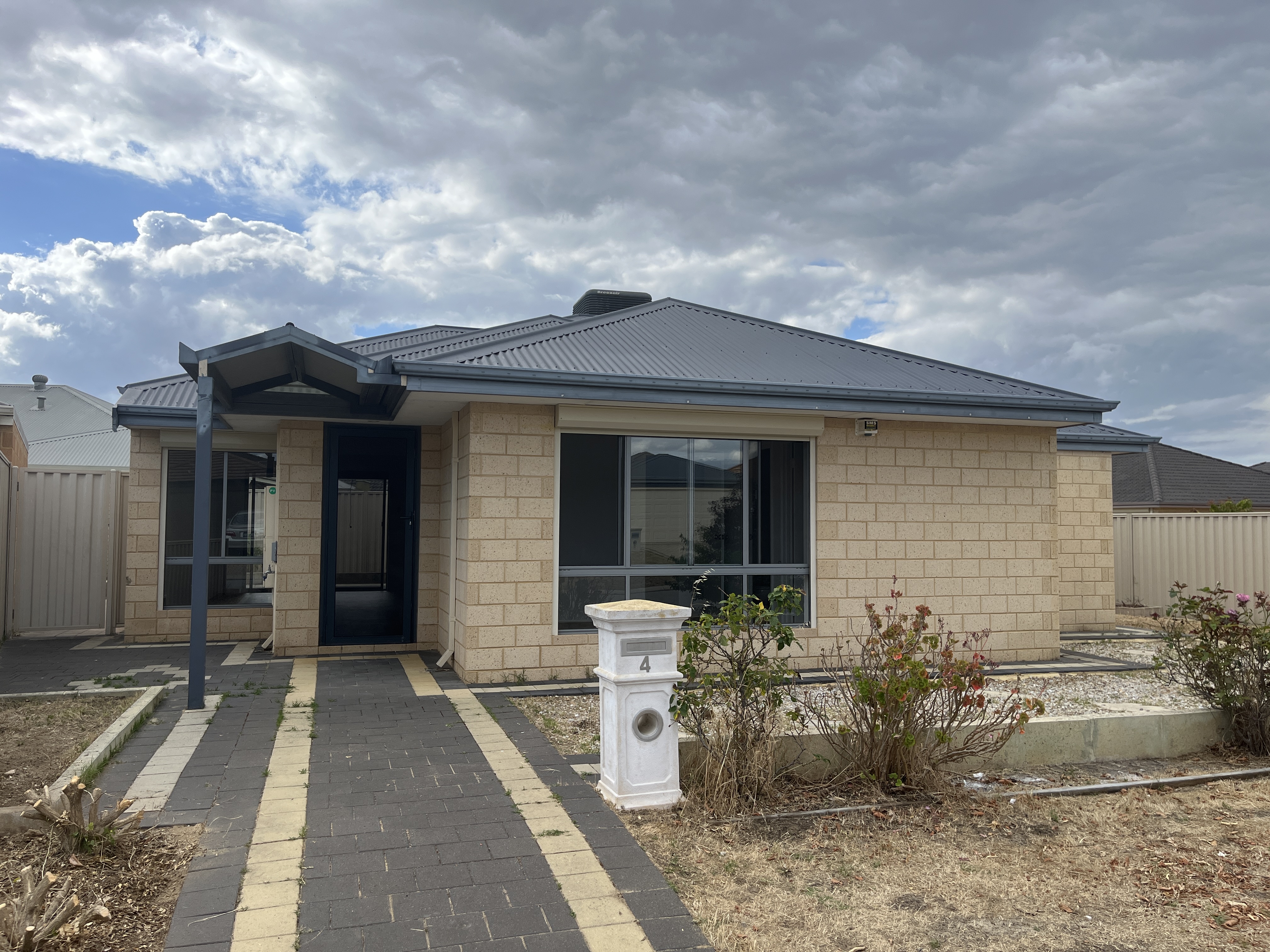 4 ULLAPOOL PL, SEVILLE GROVE WA 6112, 0 rūma, 0 rūma horoi, House