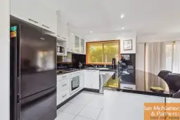 1/21 Elm Way, Jerrabomberra