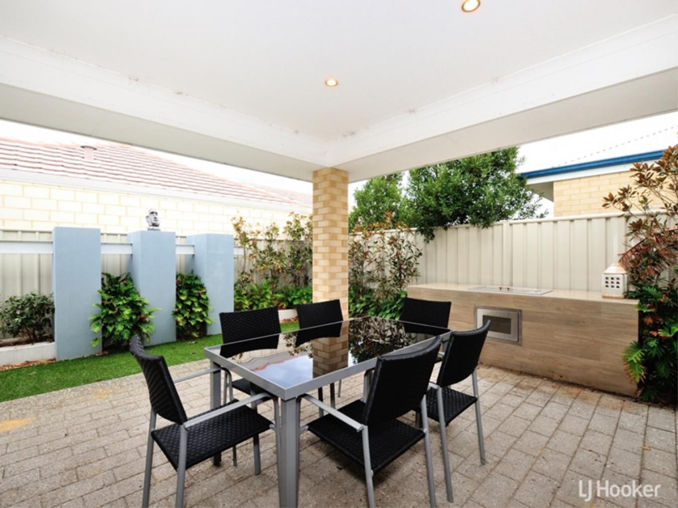 9 TALLERING WAY, GOLDEN BAY WA 6174, 0房, 0浴, House