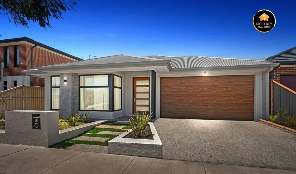 Luxury Family Home for Lease - 6 Vel Street, Deanside