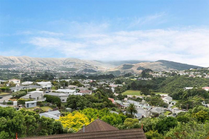 28 Jane Grove, Paparangi, Wellington, 6 rūma, 0 rūma horoi