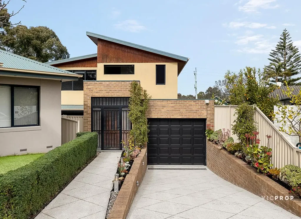 39A Norfolk Circuit, Doncaster, VIC 3108