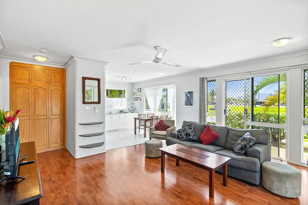 Fully furnished, air conditioned 2 bedroom ground floor apartment with lockup garage - near shopping centre
