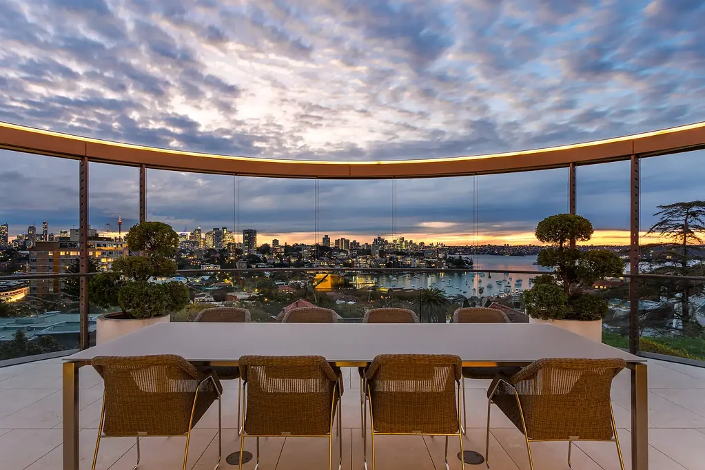 Bellevue Hill 4कमरा Quintessential Bellevue Hill Family Home of Understated Luxury