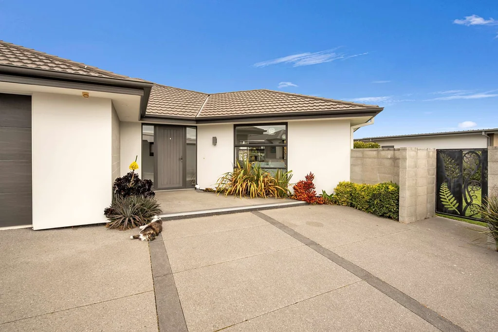 Burwood 4房  Stunning 277m² Contemporary Home