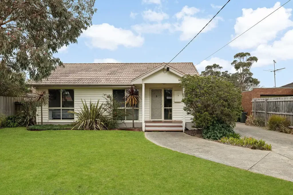 SHORT TERM LEASE - Coastal Comfort in Safety Beach