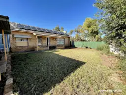 63 Yewers Avenue, Morawa