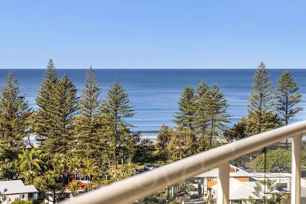 Main Beach 2房  Spacious Living. Endless Potential. An Address That Stands the Test of Time.