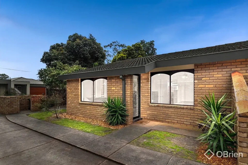 Smart & Stylish Unit in Prime Location