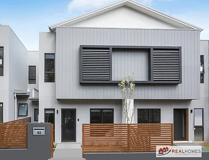 2/62 Bradley St, Glenmore Park, Outer Western Sydney, 4 chambres, 2 salles de bain, Townhouse