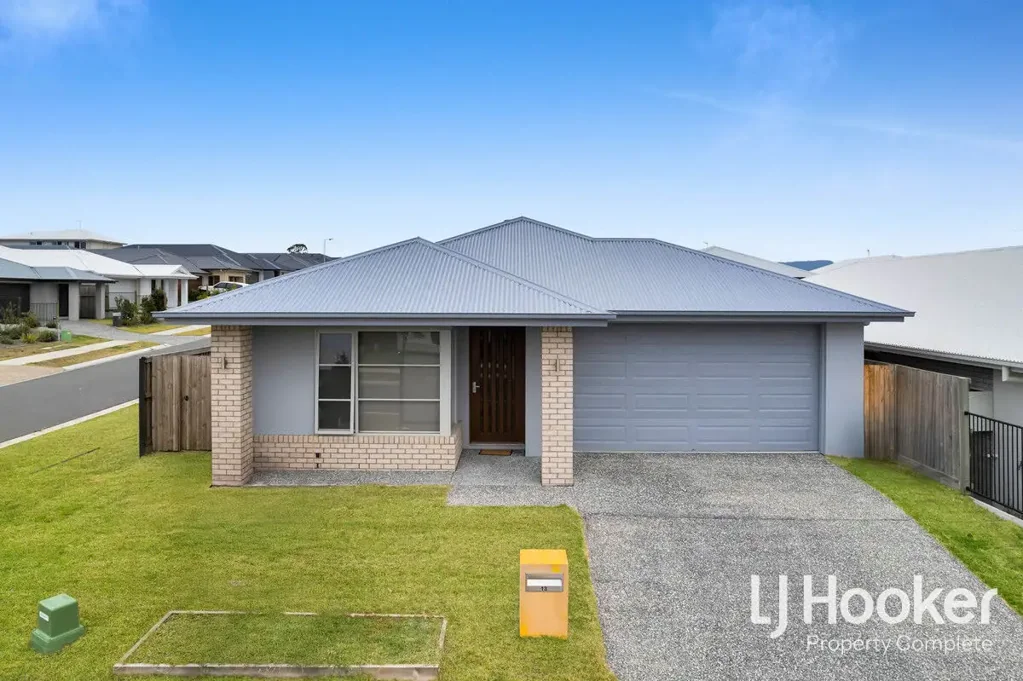 Yarrabilba 4房 现代低层家庭住宅，带影音室和管道空调 Modern Low-Set Family Home with Media Room & Ducted Air