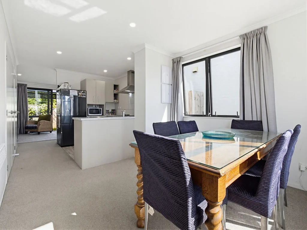 Waiotaiki Bay 2ห้องนอน Contemporary Coastal Entry