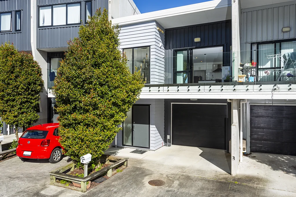 Albany 3 Bedroom Owner going overseas - Must SELL !!