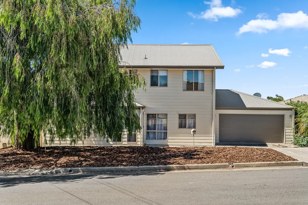 18 George Avenue, Hackham, SA 5163