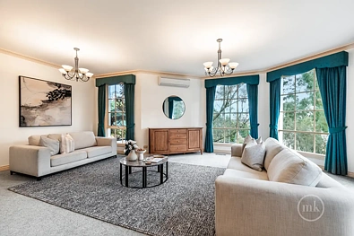 2 Kimberley Close, Eltham, VIC 3095, 4 침실, 2 욕실, House