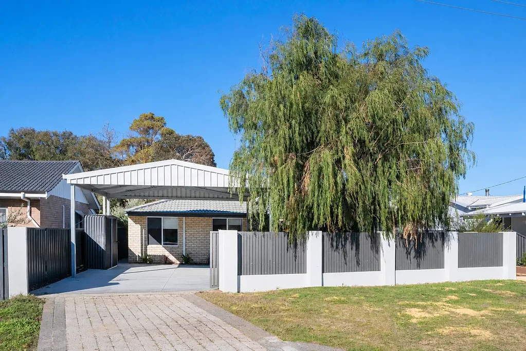 West Busselton 4غرفة نوم Location, Location, Vacation - Dual Living Potential