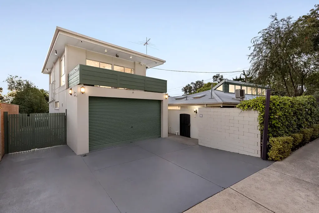 172 Eastfield Road, Croydon South, VIC 3136