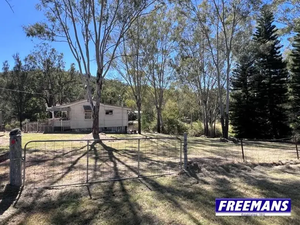 696 Kumbia Road, Ellesmere, QLD 4610