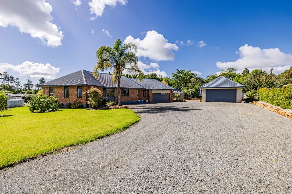 Kerikeri 4房  Architecturally Designed Executive Home