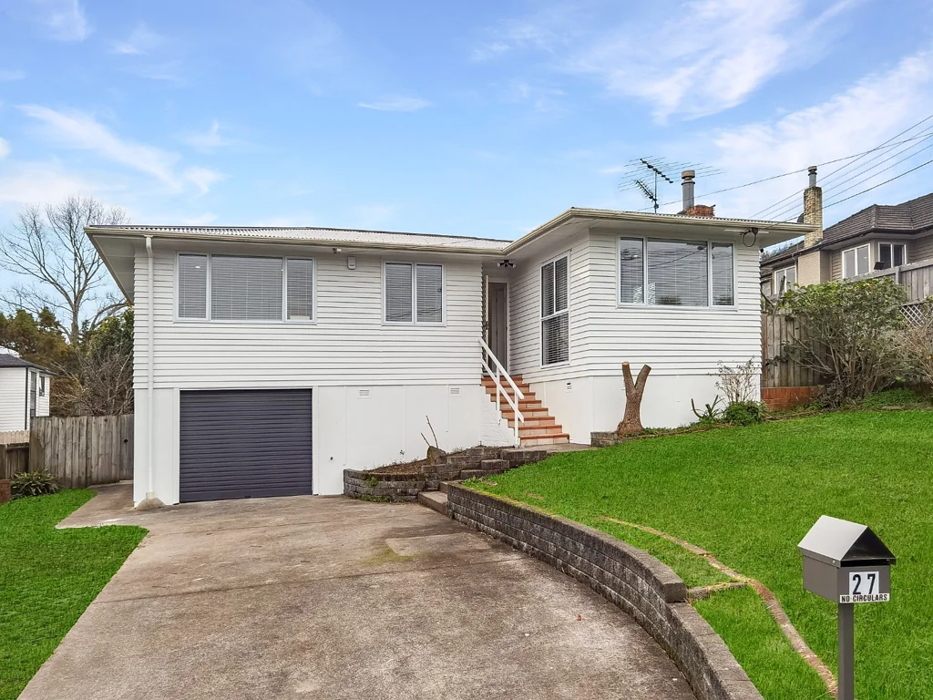3 bedroom house in Forrest Hill