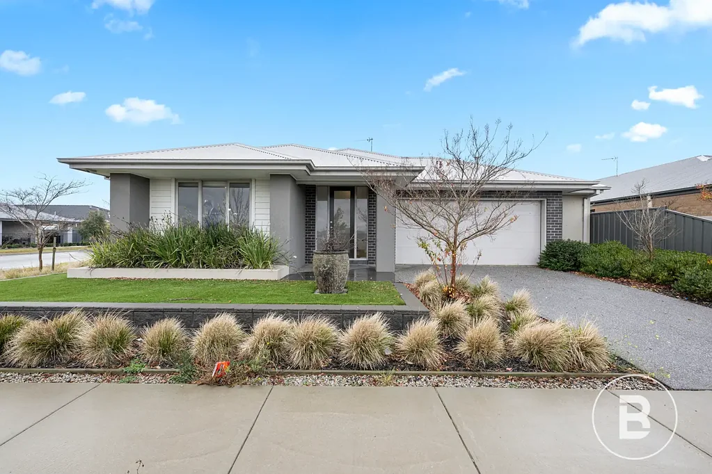200 Ballarat-Carngham Road, Alfredton, VIC 3350