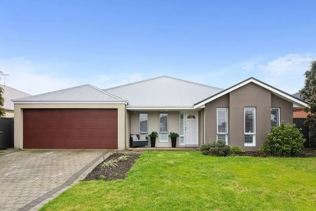 43 Barbarigo Bend, Aveley, WA 6069