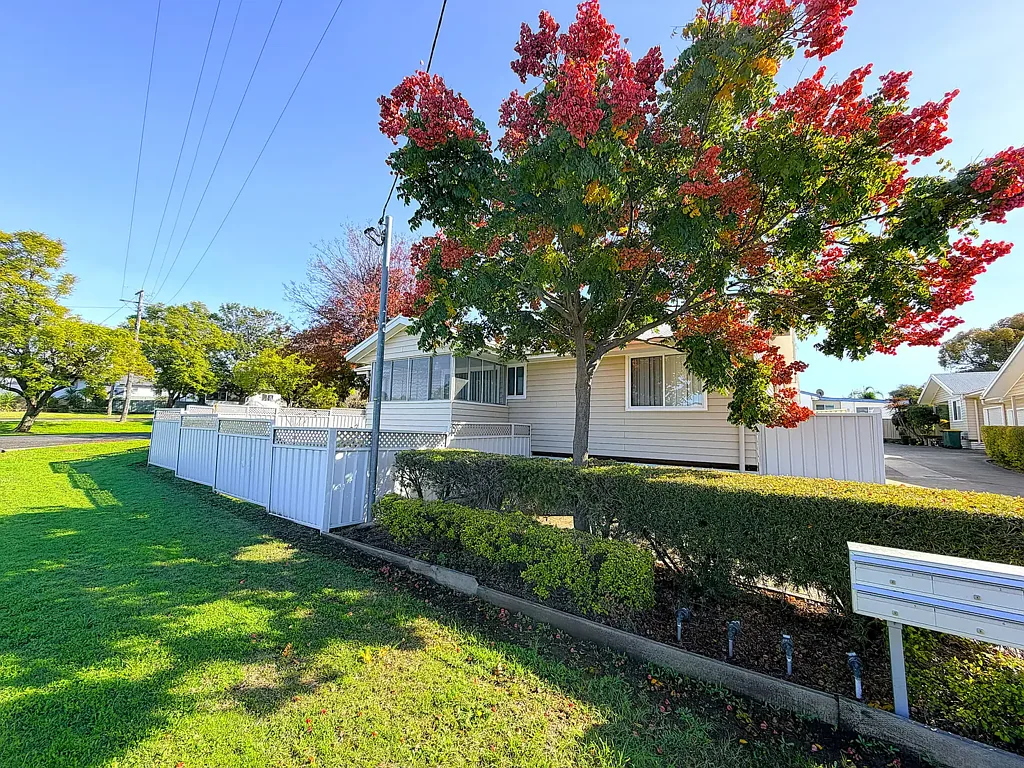 Quirindi 2Kwarto MODERN 2 BEDROOM UNIT