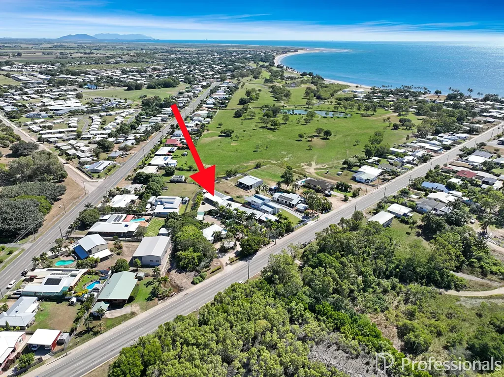 Bowen 5房  SPACIOUS 5 BEDROOM HOME ON EXPANSIVE 2089M2 BLOCK - A TRUE FAMILY OASIS WITH SPACE GALORE!