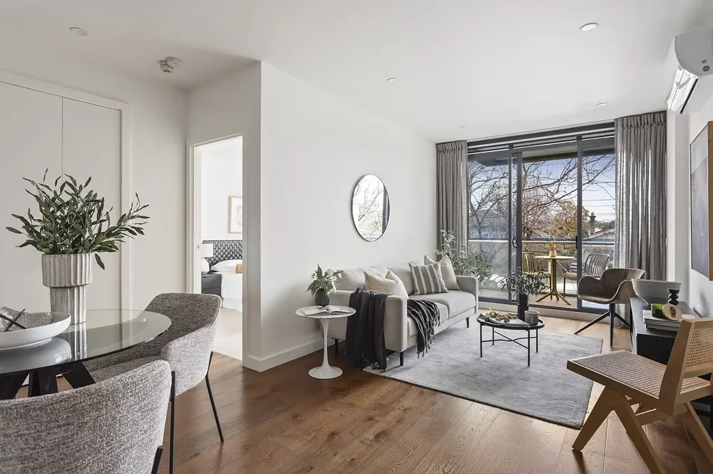 Caulfield North 1房  Expressions of Interest Closing Monday, 7th September at 12pm