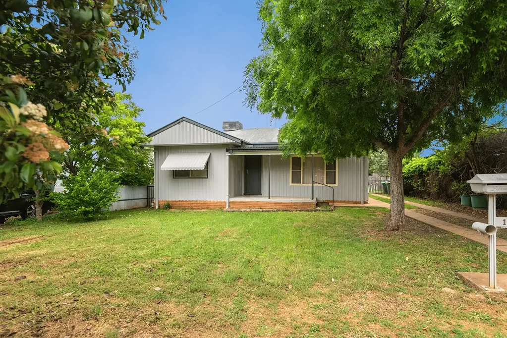 Parkes 3ਬੈੱਡਰੂਮ The Perfect First Step into the Property Market!