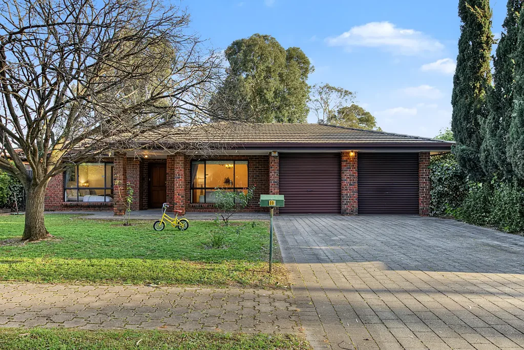 Salisbury 3Phòng ngủ Spacious Family Living in an Exceptional Location!