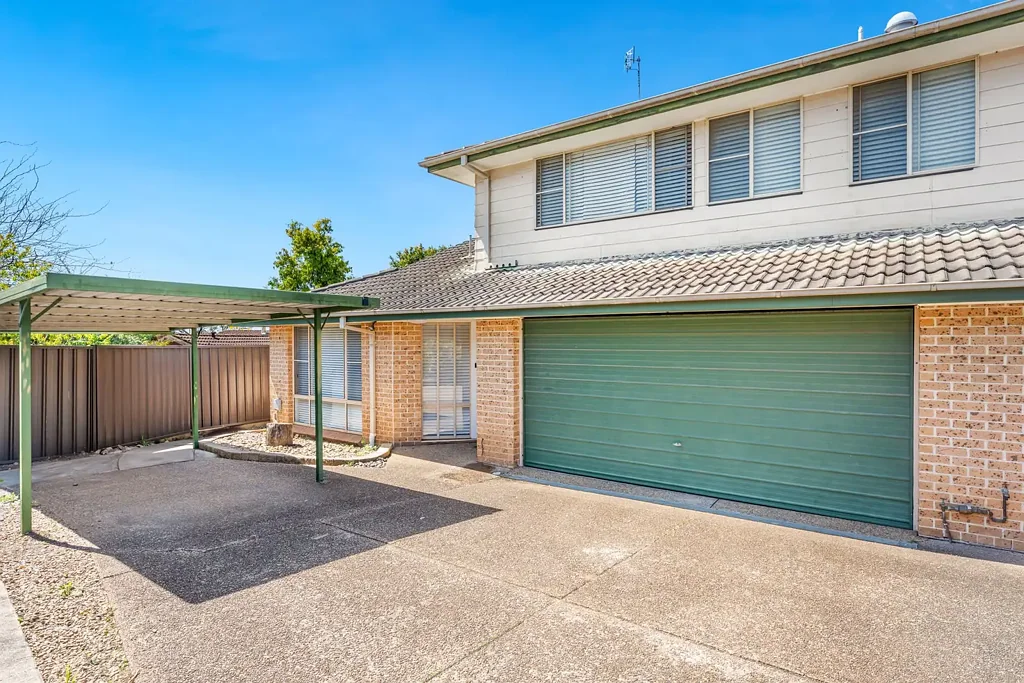 Cranebrook 3房  Family Duplex in Quiet Location!