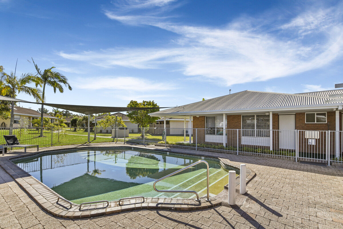 CALOUNDRA GARDENS 2 UNIT 41 96 BEERBURRUM ST, BATTERY HILL QLD 4551, 0部屋, 0バスルーム, Unit