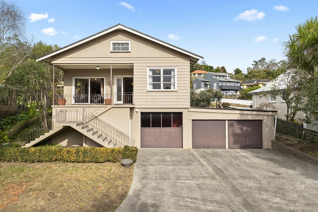 Pukekohe 4ਬੈੱਡਰੂਮ Deceased estate - Must be sold!