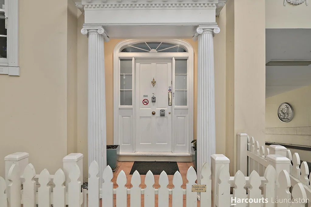Launceston 5ਬੈੱਡਰੂਮ Luxury Inner-City Living