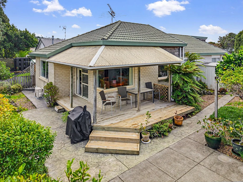 Orewa 3બેડરૂમ Gloria's on the move!