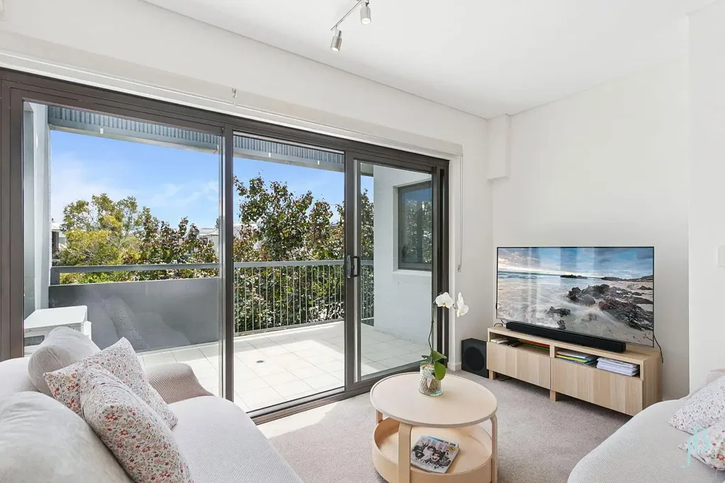 49/59 Breaksea Drive, North Coogee, WA 6163