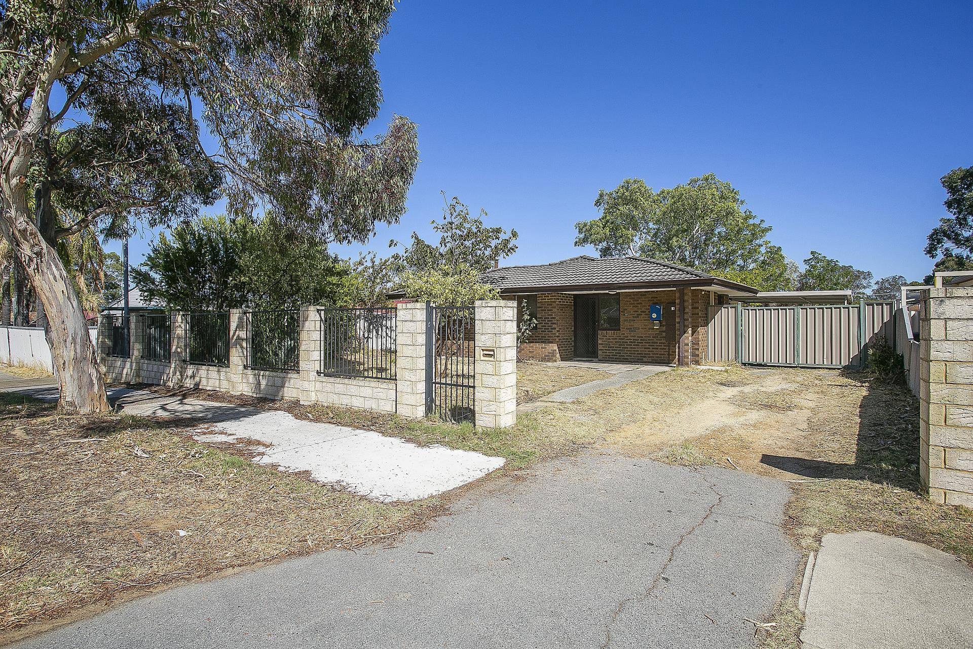 17 MYOLA RD, KENWICK WA 6107, 0 Kuwarto, 0 Banyo, House