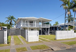 52 Whiting Street, Labrador