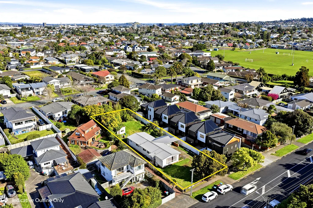 Remuera 3Moenga Must Sell! Freehold 888sqm in Remuera