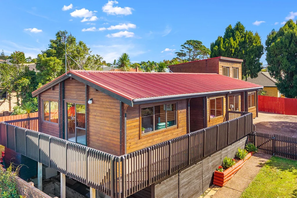 Glen Eden 3બેડરૂમ Open home has been moved to Sunday 12.30 - 1pm