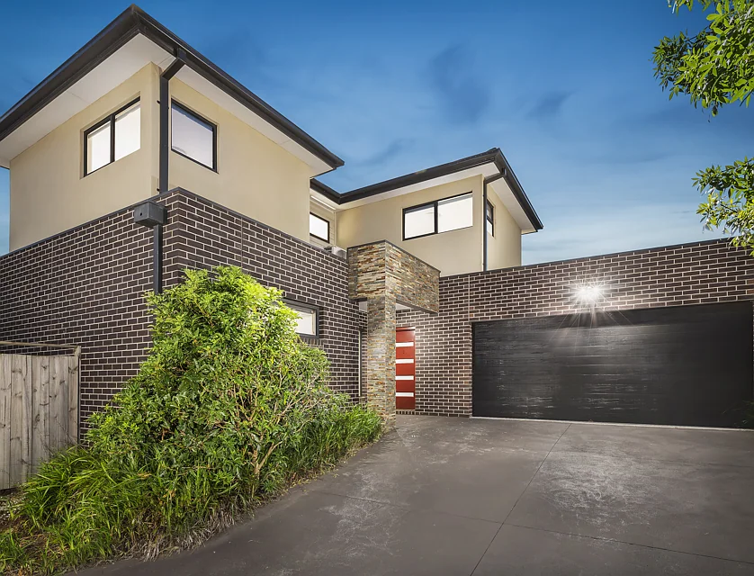 2/8 Carwarp Street, Macleod, VIC 3085, 3 slaapkamers, 2 badkamers, Townhouse