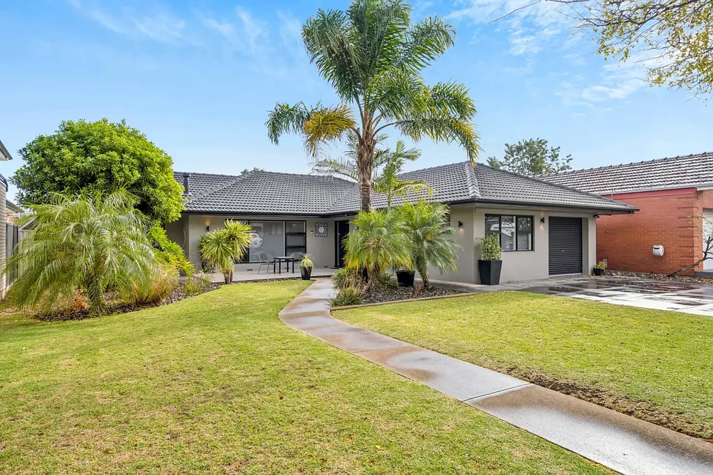 10 Broadmore Avenue, Fulham, SA 5024