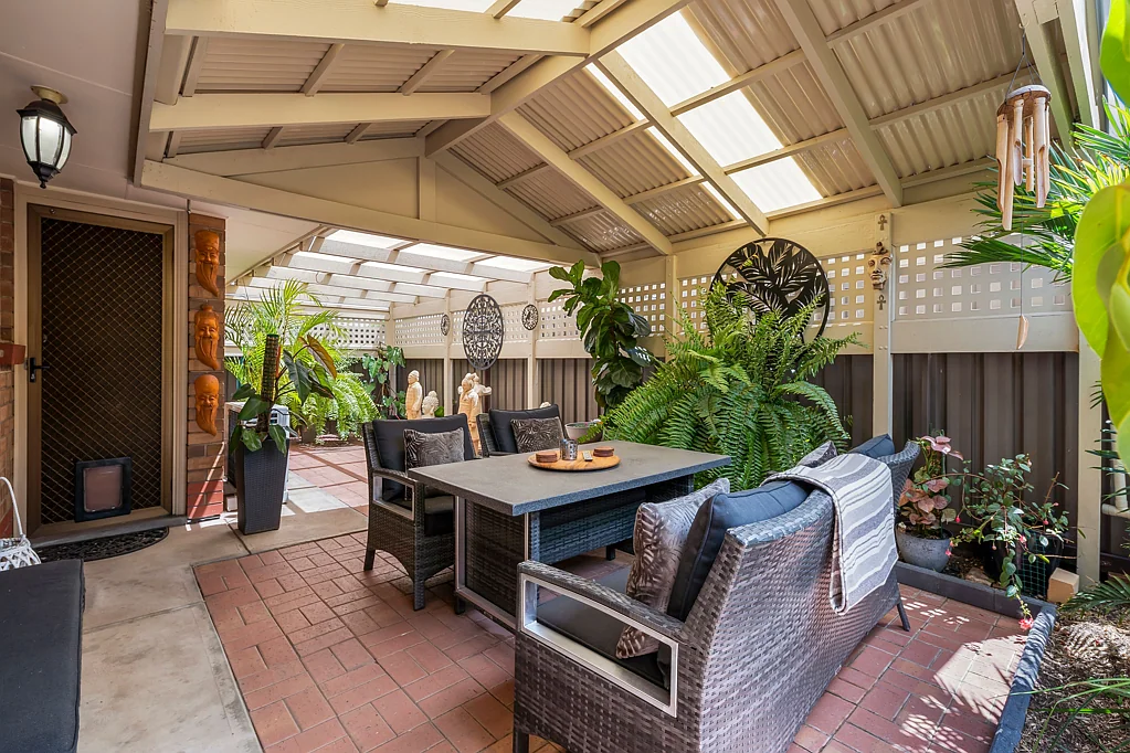 2/80-82 Royal Avenue, Pooraka, SA 5095