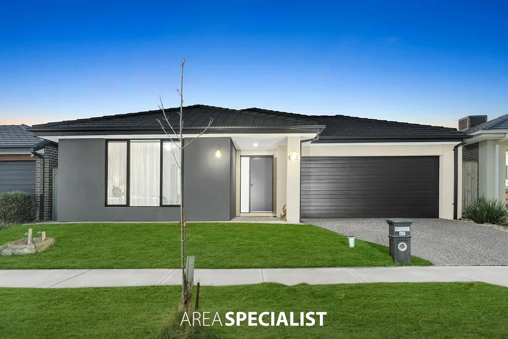 Clyde 5침실 Stylish Modern Living in Prime Pavilion Estate Location