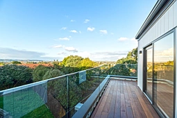 243A Royal Road, Massey