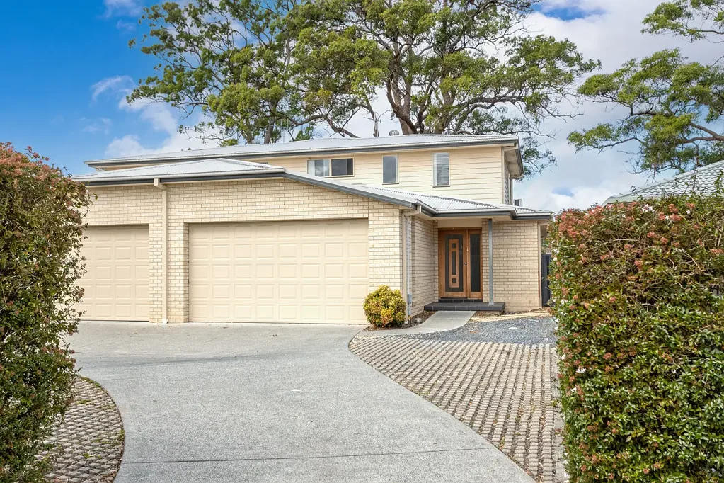 Taree 3房  Modern, Light-Filled Family and Investment Gem Beside Park and Schools